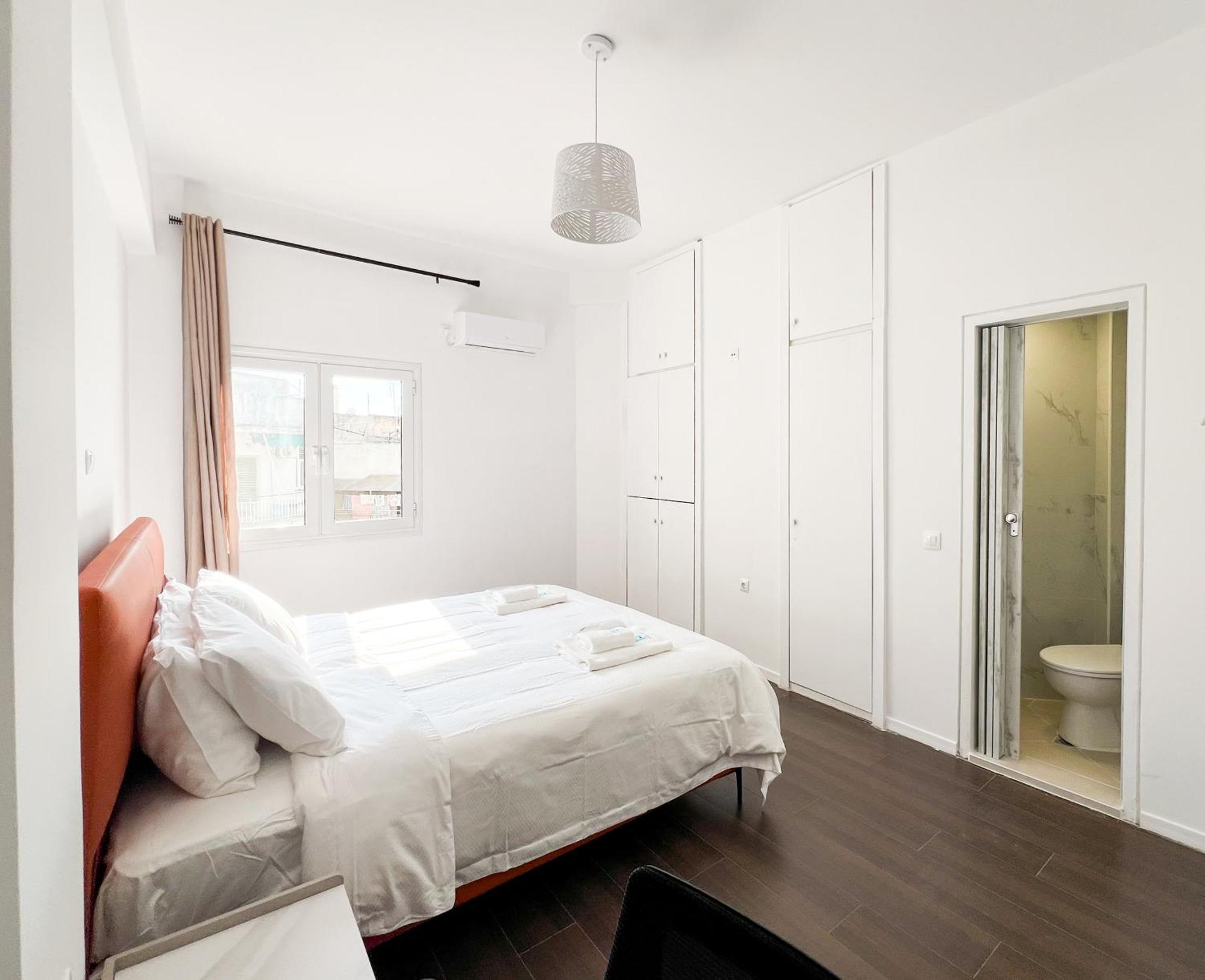 Anhome K11 Serviced Apartments Plus Atenas Exterior foto
