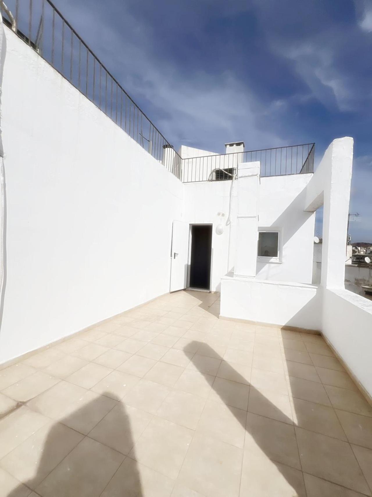 Anhome K11 Serviced Apartments Plus Atenas Exterior foto