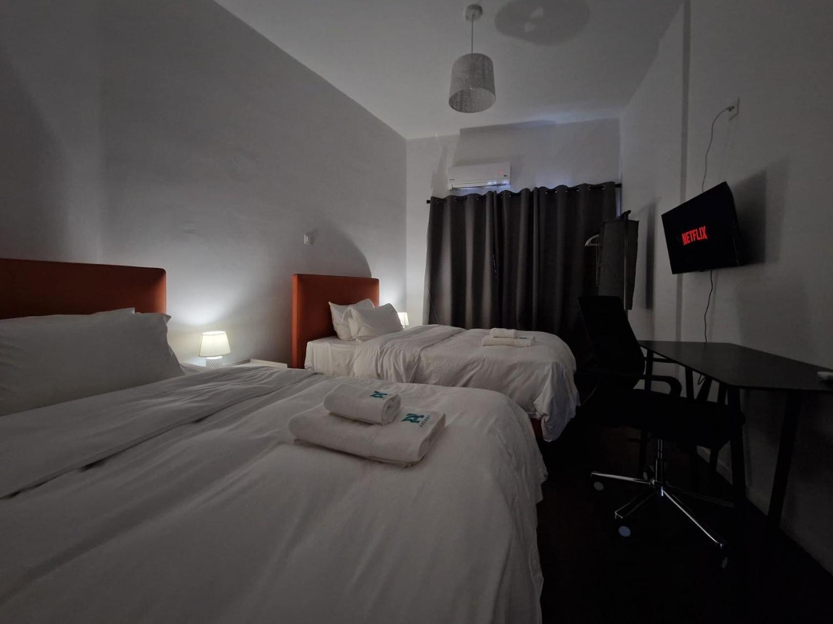 Anhome K11 Serviced Apartments Plus Atenas Exterior foto